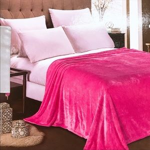 Pink Plush Velvet Throw Blanket Size Queen